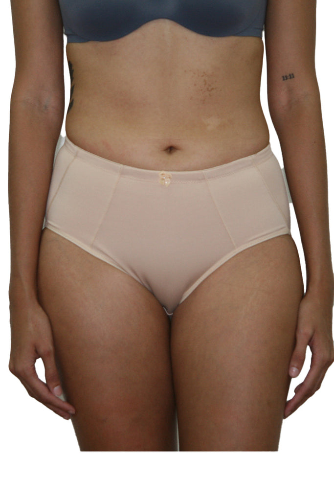 Lycra medium control panty-girdle, decorative lines and butt lifter